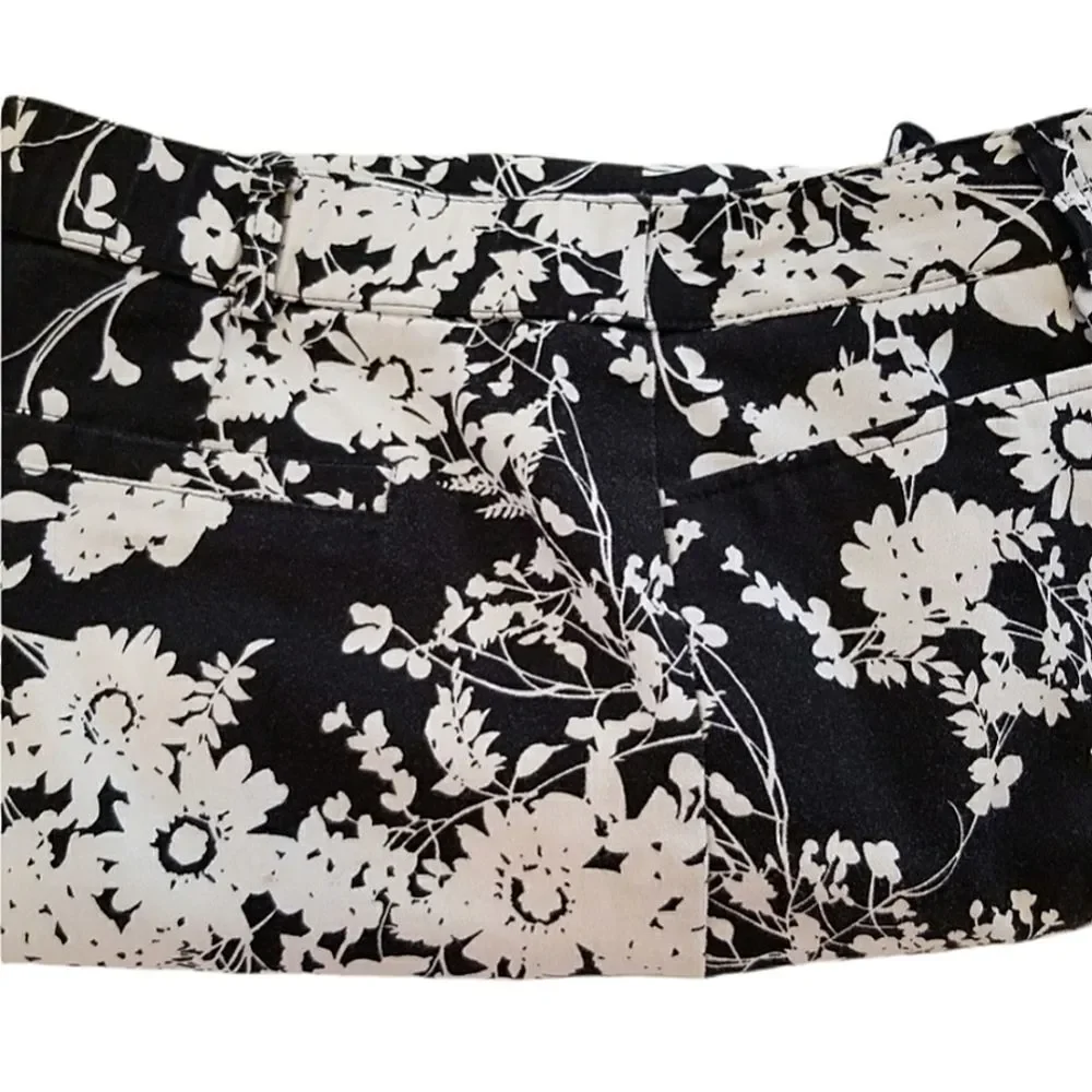 SOLD Studio Works Black & White Floral Petite Capris - Picture 3 of 5